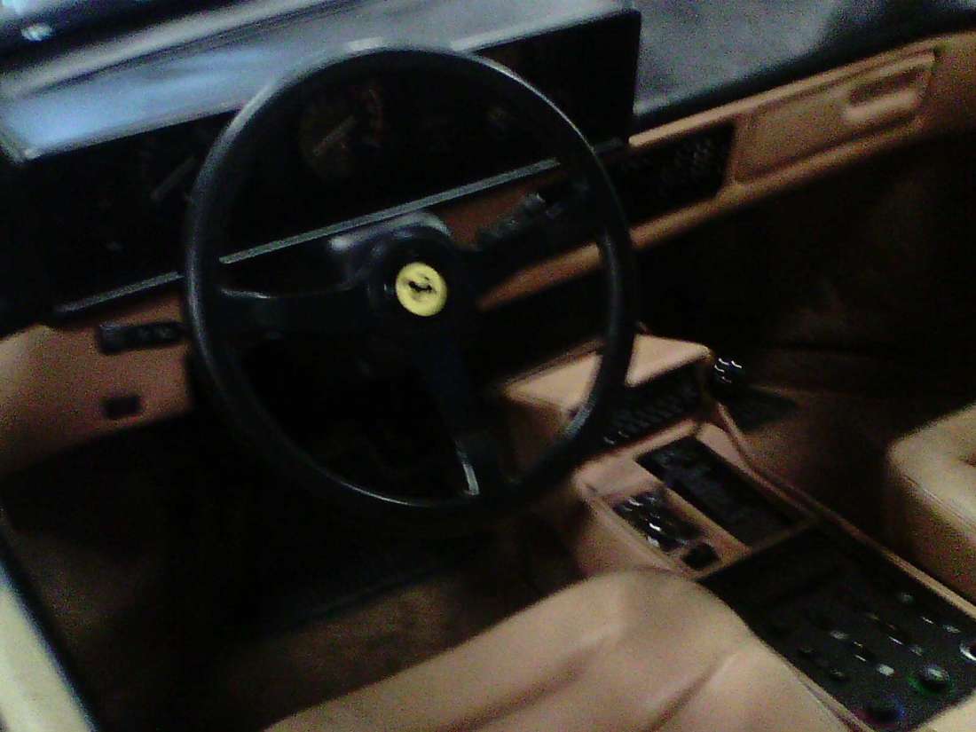 Ferrari mondiale 165000e   pozzi  non vendue