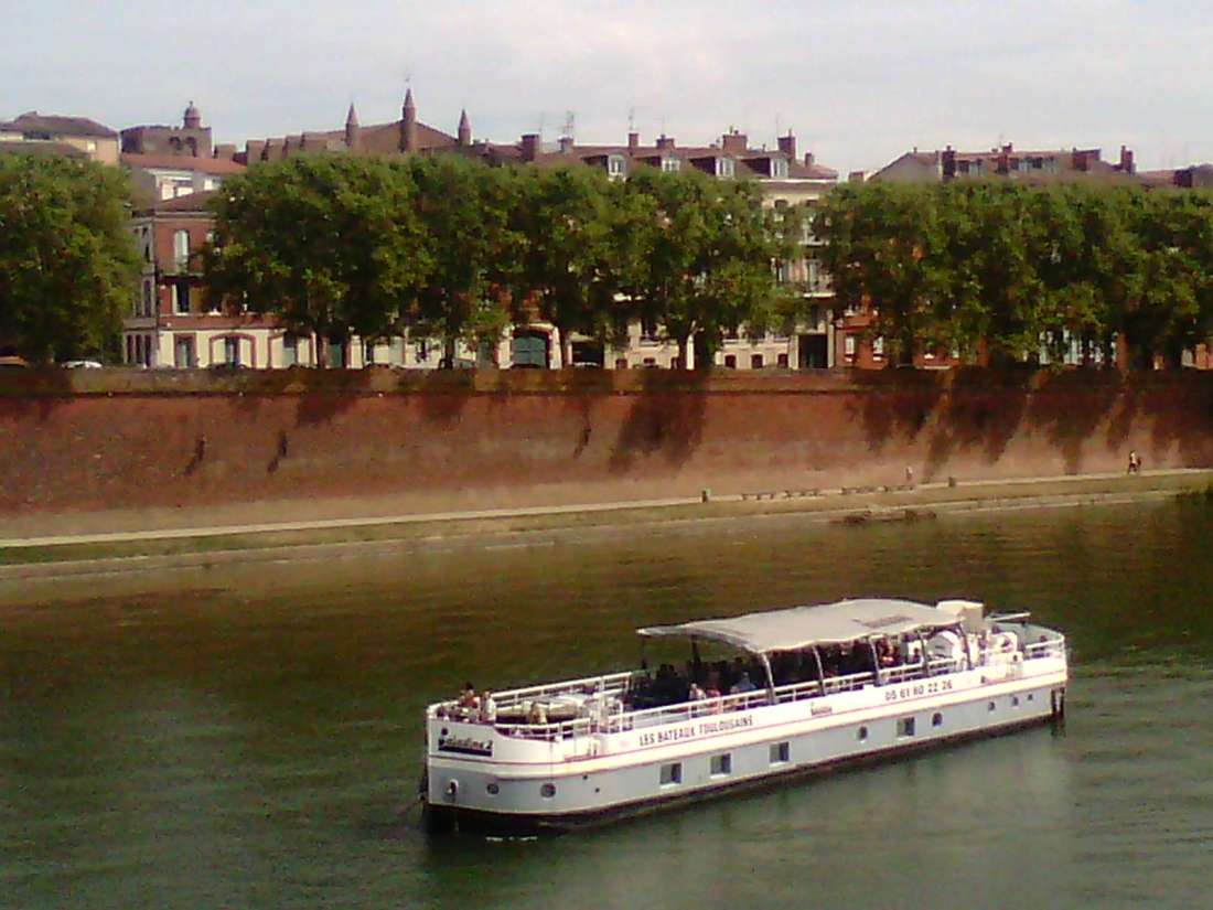 Bateau mouche tlse1