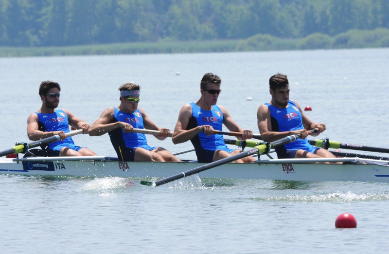 quattro-senza-senior-canottaggio-varese-2015-foto-federazione-canottaggio-800x522